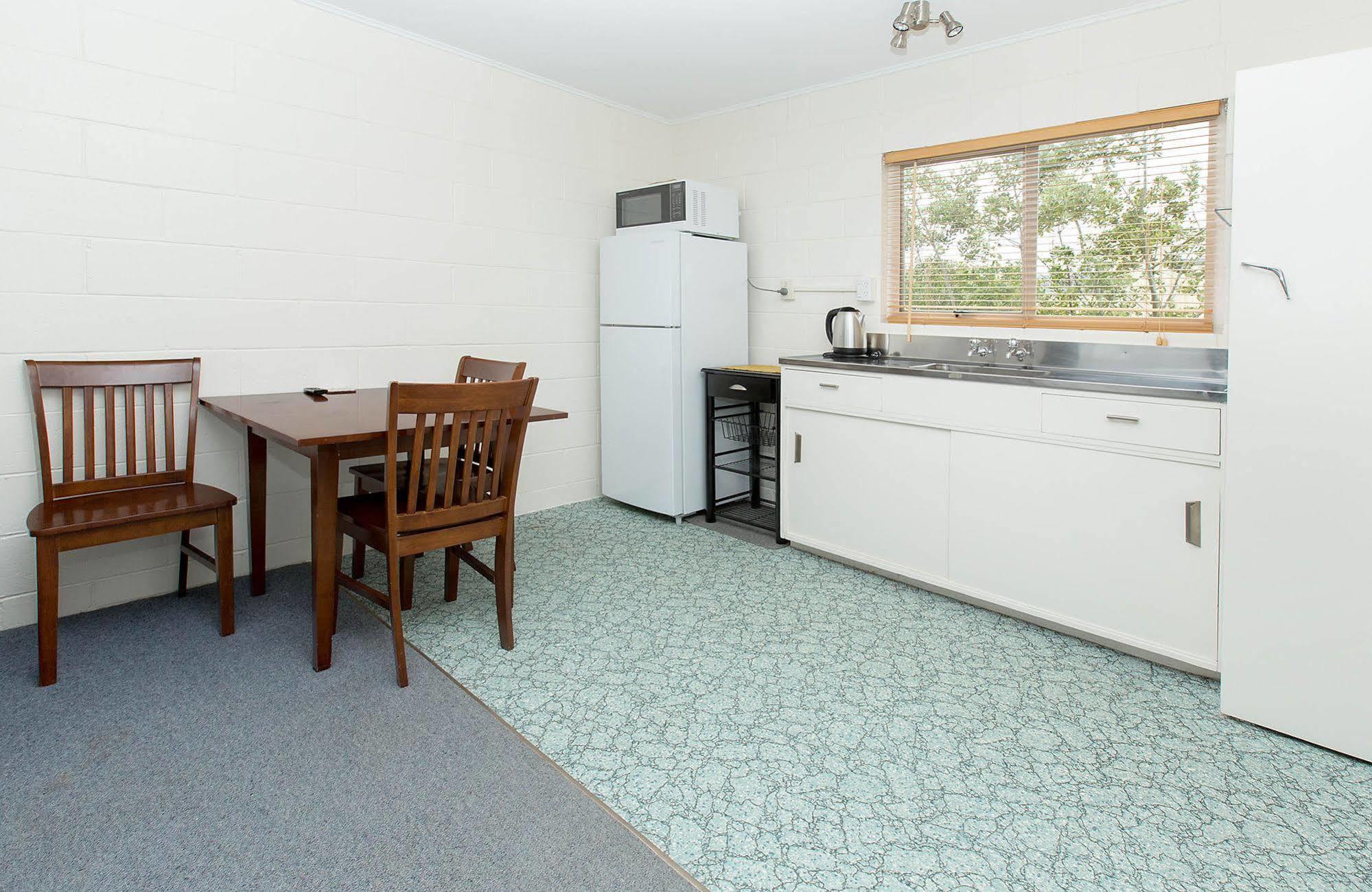 Marina Court Motel & Apartments Whangarei Exterior foto